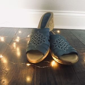 Spring Step Wedge Sandal